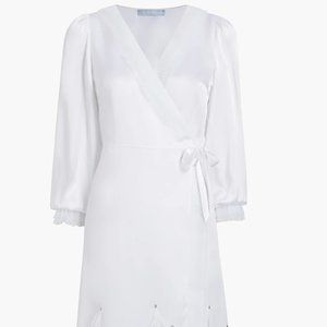 The Dolly Robe (White) (Hill House)